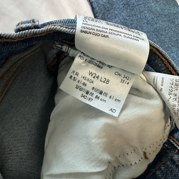 Levi’s Wedgie Straight - Picture 4 of 5